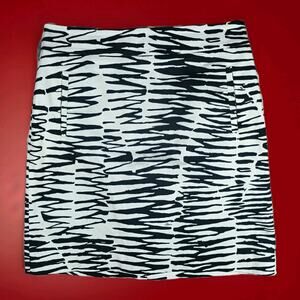 Banana Republic Trina Turk Skirt Women 4 White Black Zebra Print Pencil Pockets